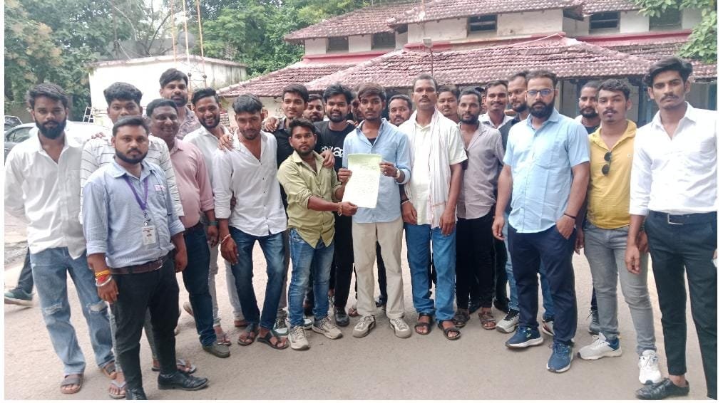 बिलासपुर में बड़ा ट्रेवल्स ठगी कांड, पीड़ित पहुंचे एसपी ऑफिस