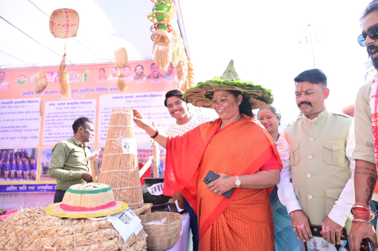 भगवान बिरसा मुंडा जयंती एवं जनजातीय गौरव दिवस पर भव्य कार्यक्रम का आयोजन, गोमती साई हुई शामिल