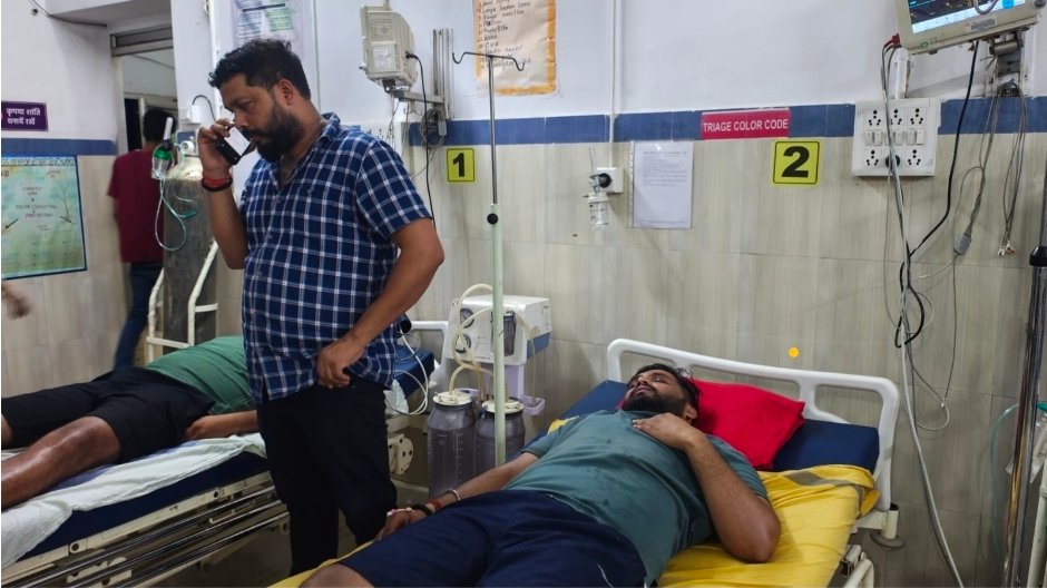 जशपुर के ‘देशदेखा’ में आसमानी आफत: आकाशीय बिजली गिरने से एक युवक की मौत, दो गंभीर रूप से घायल